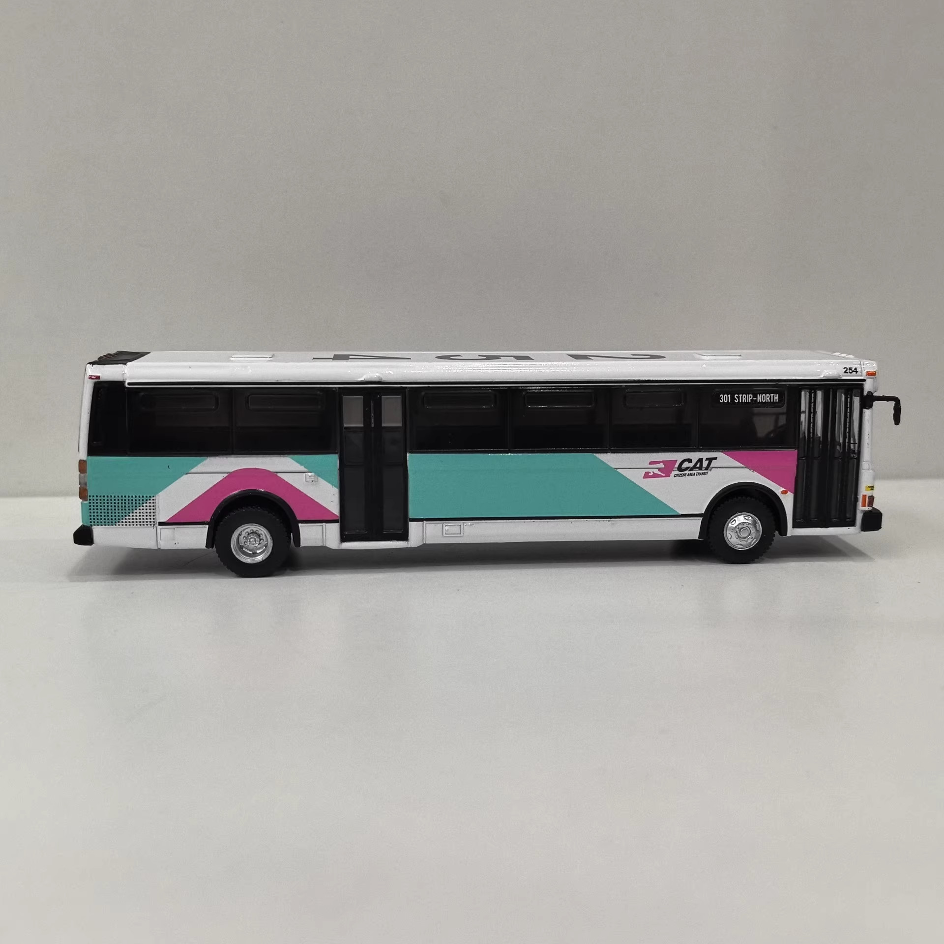 Diecast IR 1/87 Scale HO GRUMM – Cat Toys Bewertung und Preis